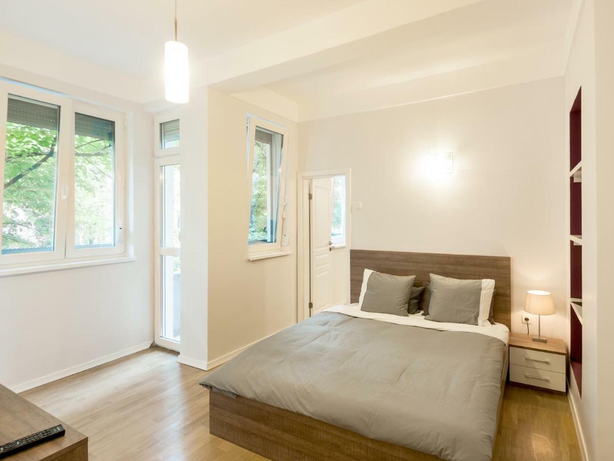 Solunska Apartment Sofia Buitenkant foto
